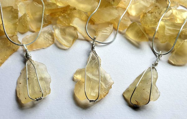 Sunset Glow: Libyan Desert Glass Jewelry – A Radiant Connection to Ancient Sands